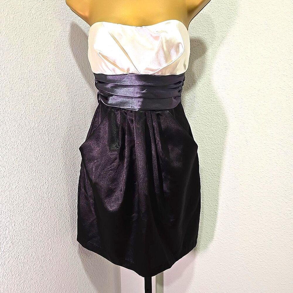 Vtg Speechless Y2K Babydoll Satin Strapless Dress Size 1 Black Cream Hoco Dance